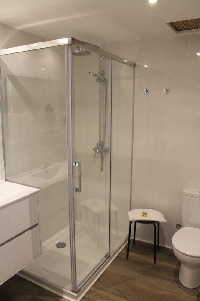 Hostal Jakiton Palmanova Екстериор снимка